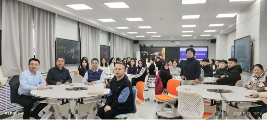 雙虎副校長深入課堂觀摩，助推教育教學質量提升